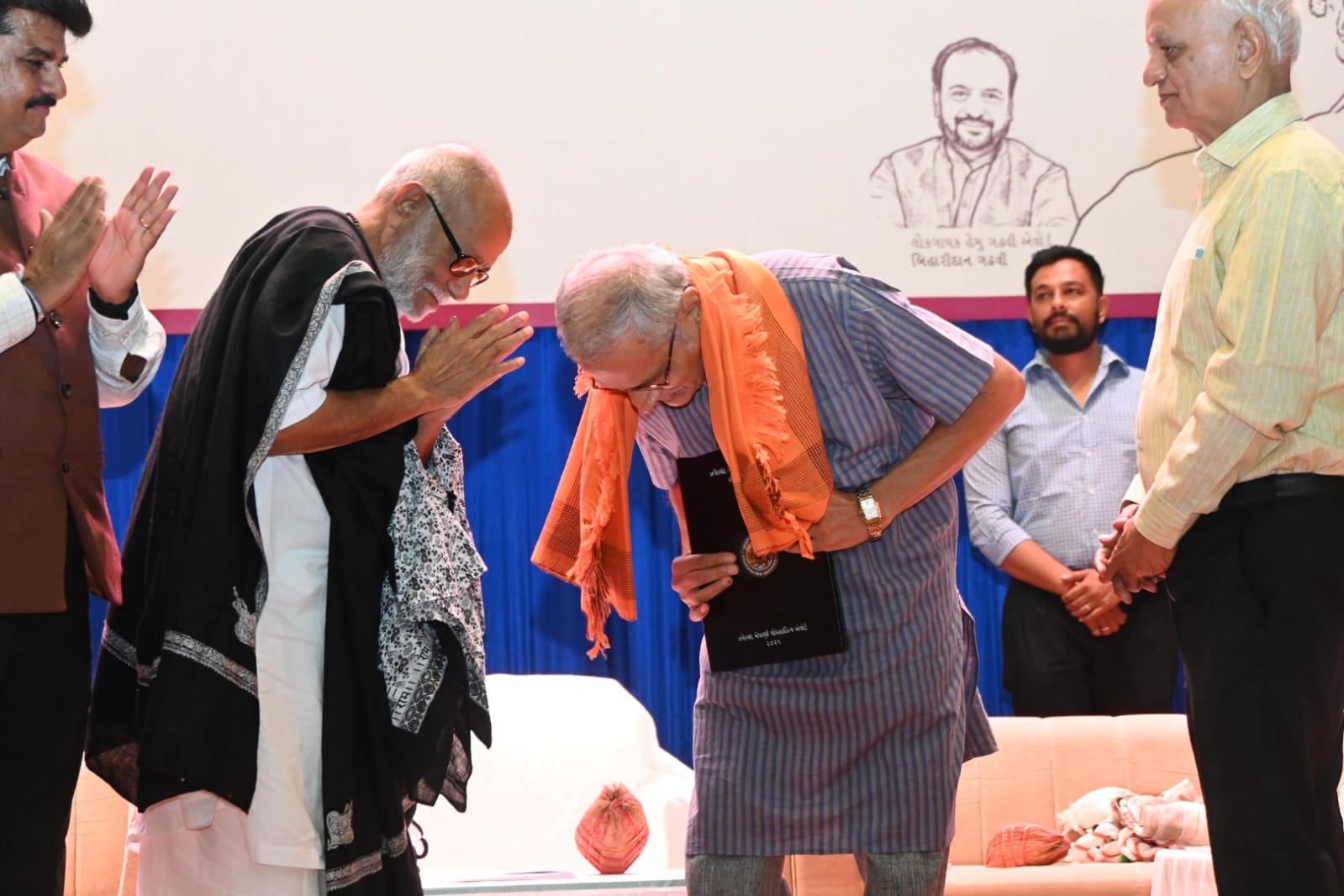 ઝવેરચંદ મેઘાણી એવોર્ડ