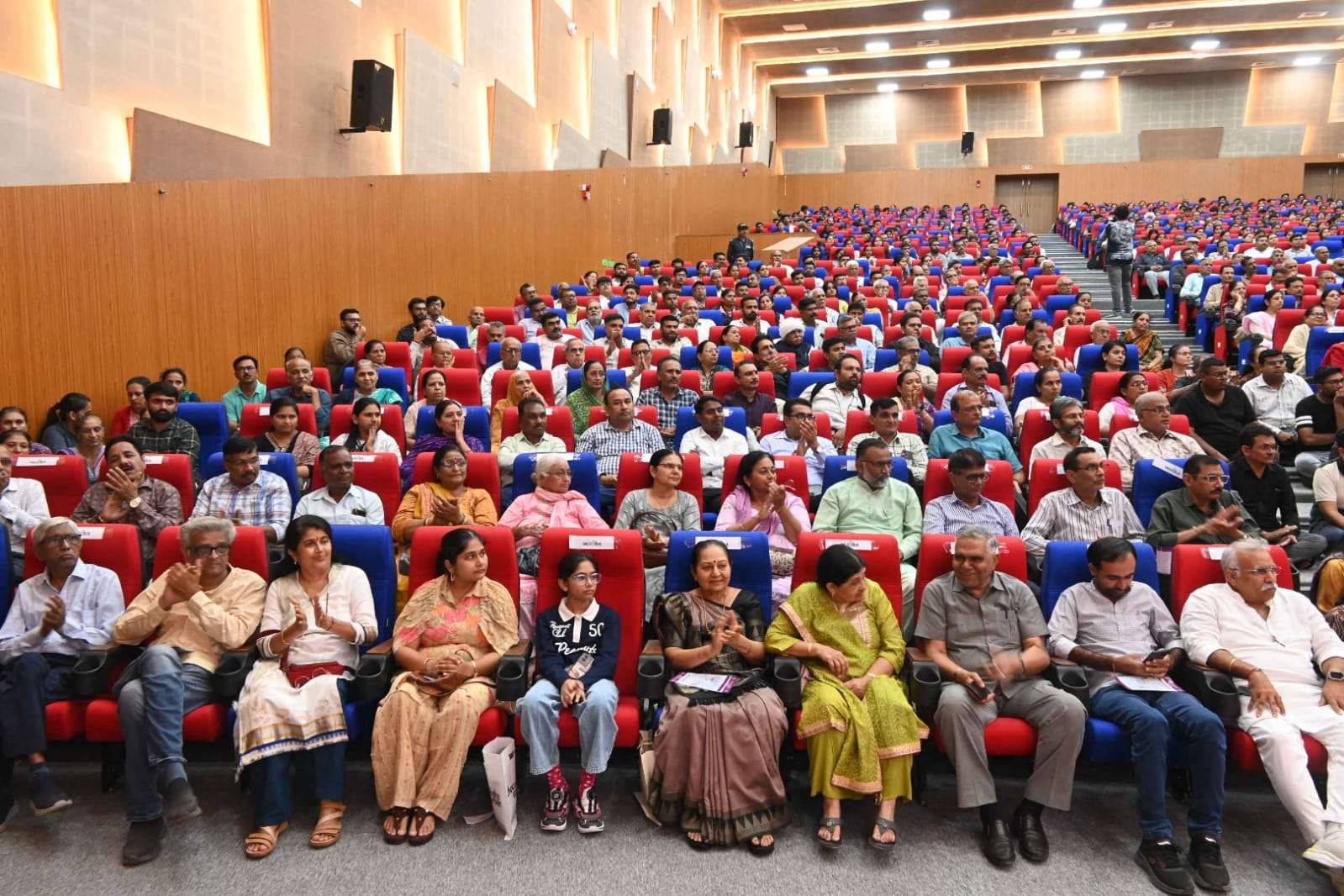 ઝવેરચંદ મેઘાણી એવોર્ડ